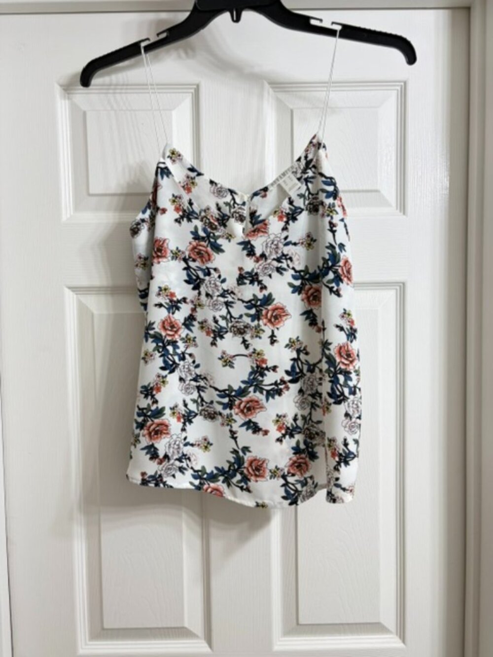 Revamped Brand Women's White and Floral Tank Top, Size Medium